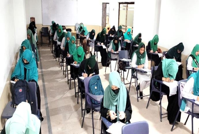 ICC college students on campus